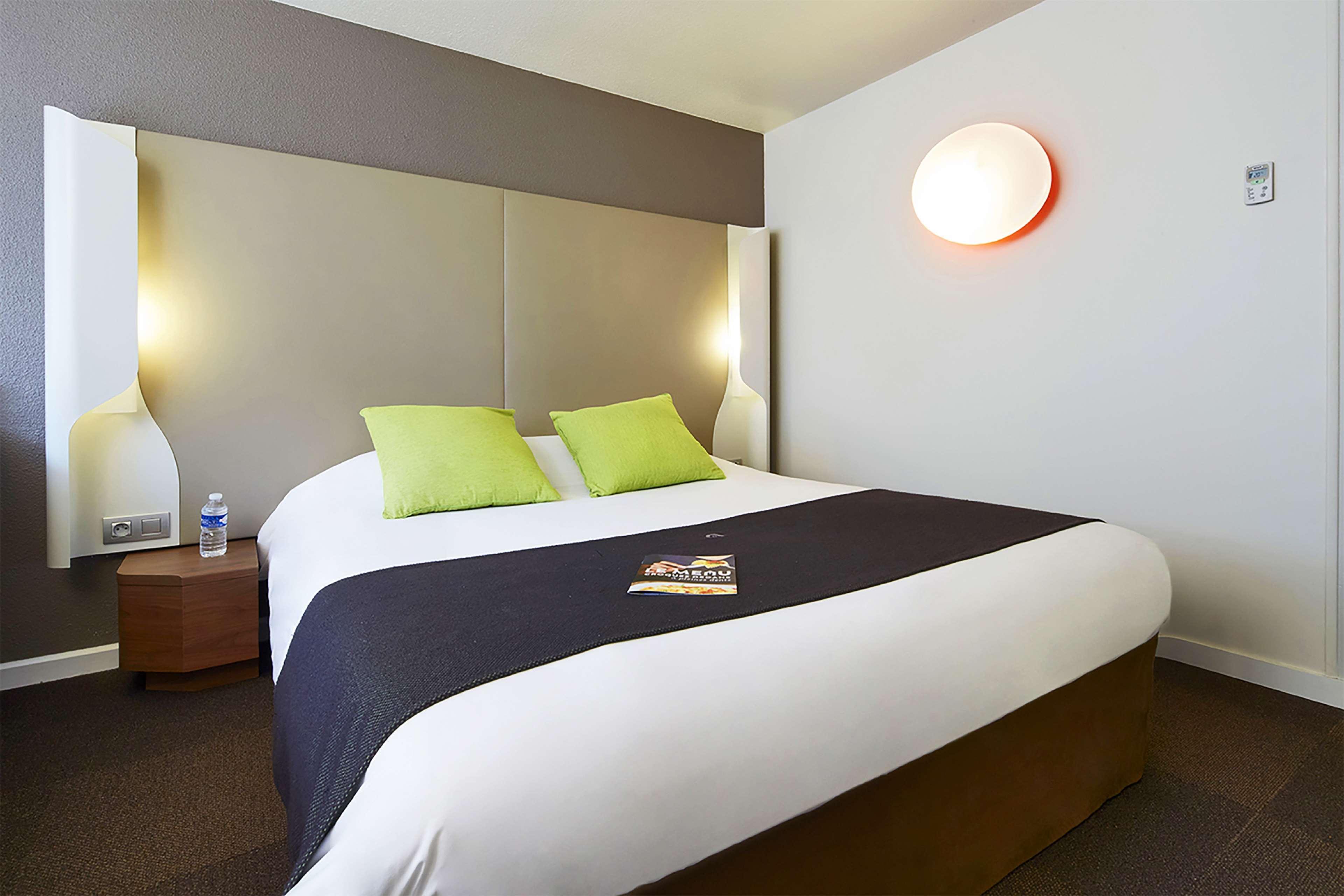 B&B Hotel Roissy - Saint Witz Ex-Campanile Roissy - Saint Witz Kültér fotó